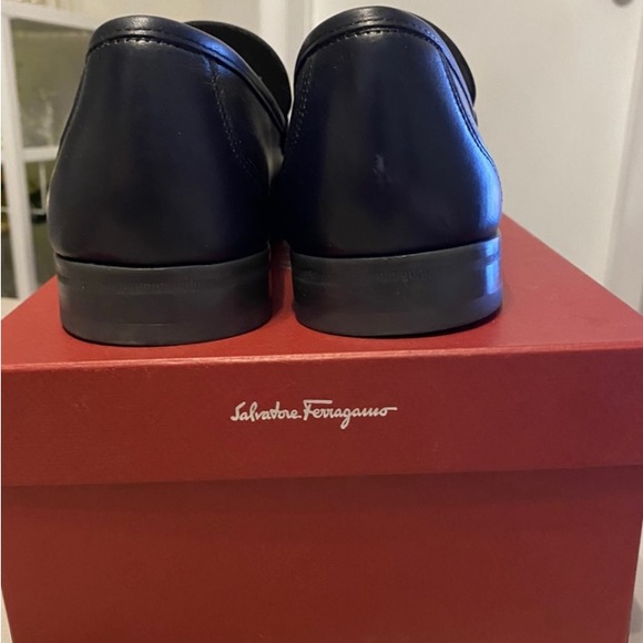 Mens NEW Ferragamo Blue Slides - Picture 3 of 8